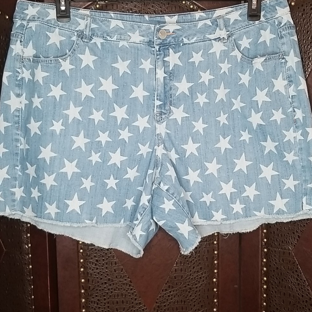 Lane Bryant Star Print Blue Denim Shorts